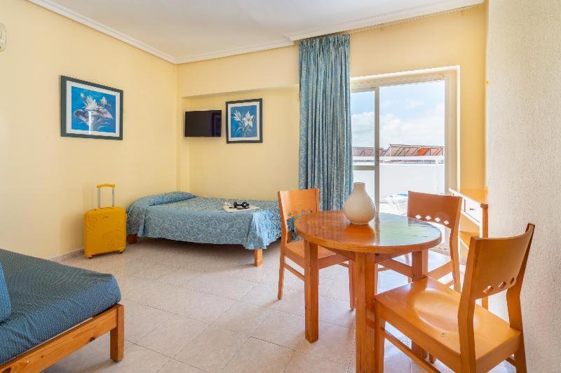 Hotel Apartamentos Vibra Lux Mar Ibiza Town Phòng bức ảnh