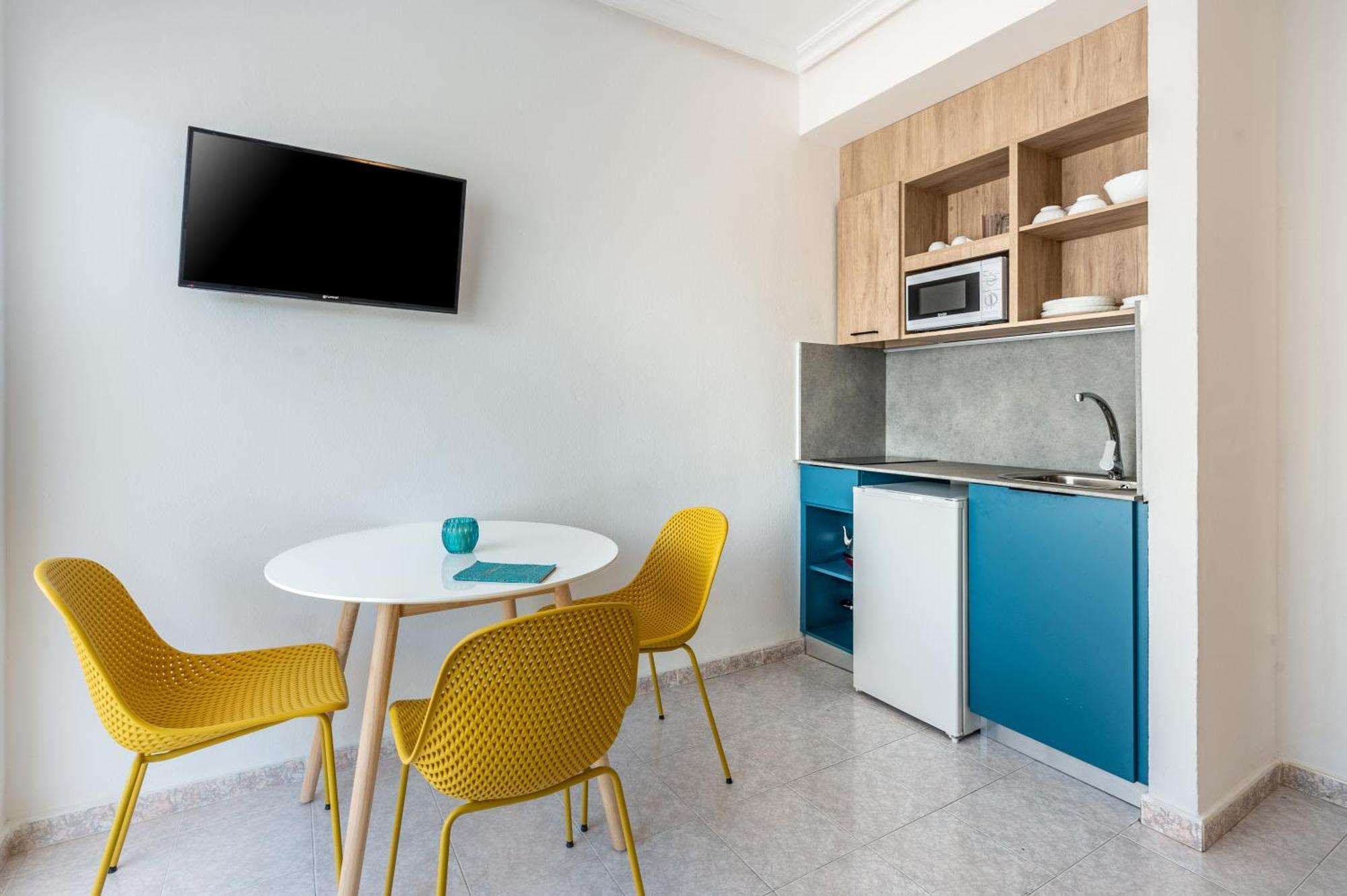 Hotel Apartamentos Vibra Lux Mar Ibiza Town Ngoại thất bức ảnh