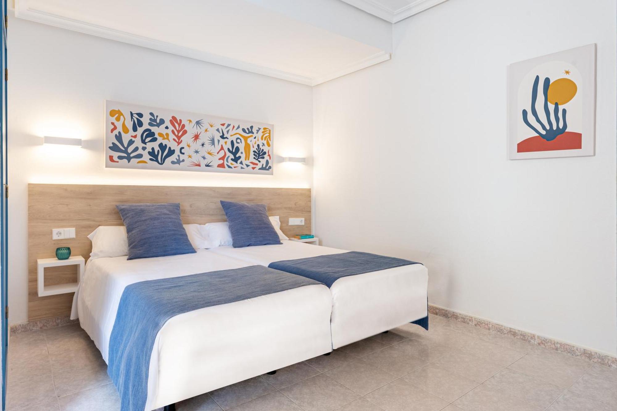 Hotel Apartamentos Vibra Lux Mar Ibiza Town Ngoại thất bức ảnh