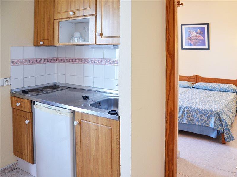 Hotel Apartamentos Vibra Lux Mar Ibiza Town Ngoại thất bức ảnh